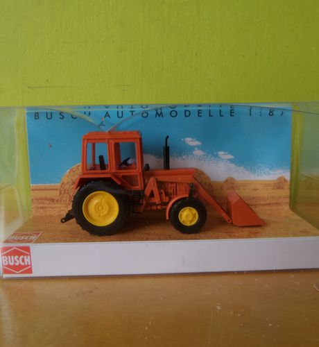 Busch H0 51315 Tractor Belarus MTS- 82