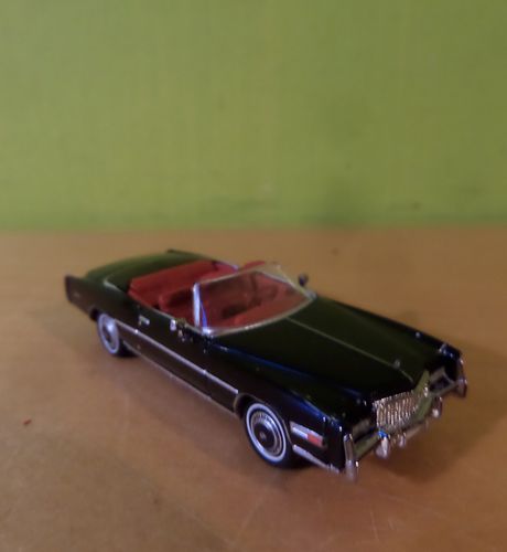 Brekina H0 19756 Cadillac Eldorado convertible