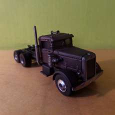 Brekina H0 85752 Peterbilt 281