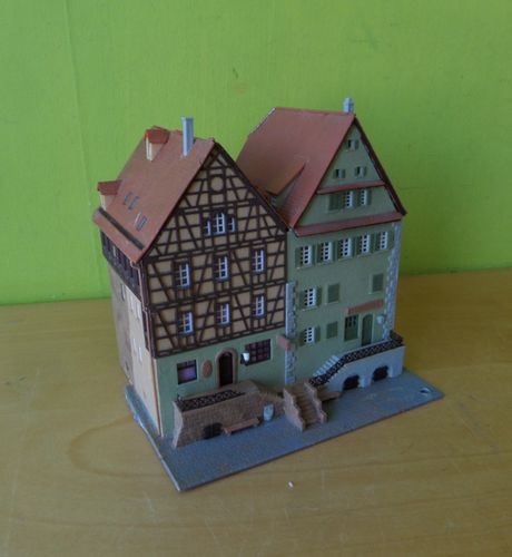 Kibri N Grote stadsmuur huizen