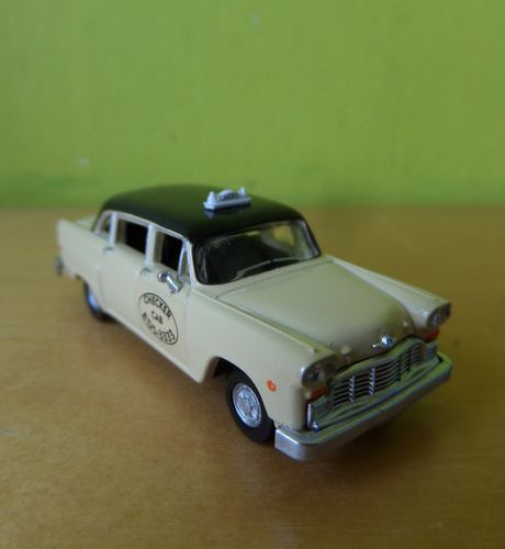 Brekina H0 59935 Checker cab Taxi St. Louis