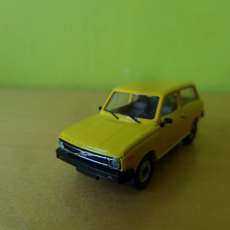 Brekina H0 27626 Volvo 66 combi Licht geel