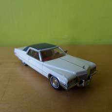 Brekina H0 18129 Cadillac Coupe deVille