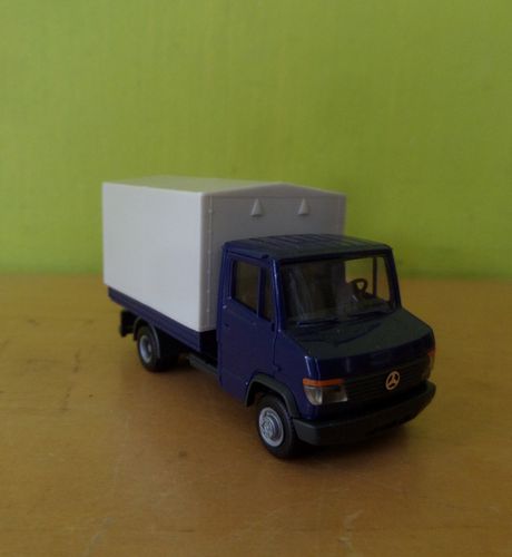 Herpa H0 047067 MB Vario