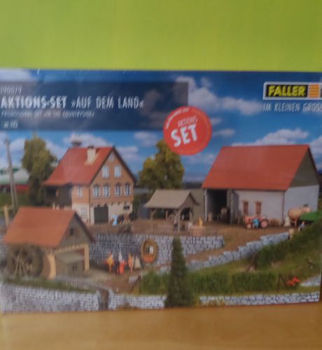 Faller 190079 Actie set "op het land"