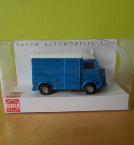 Busch H0 41925 Citroen H "Bandenwagen"