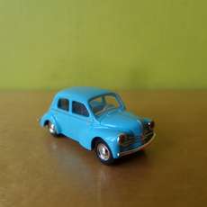 NIEUW ! Busch H0 46519 Renault 4CV