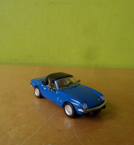 Brekina H0 15178 Triumph Spitfire Blauw