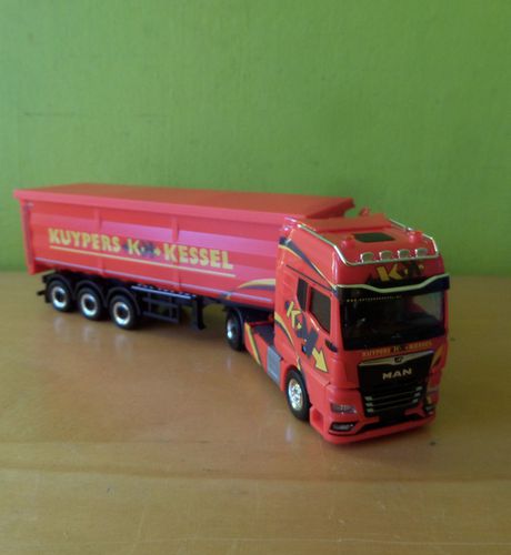 Herpa H0 319065 MAN TGX GX "Kuypers"