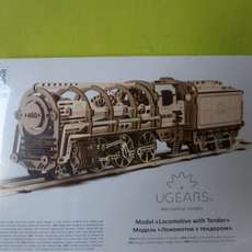 Ugears Model "Locomotief met tender"