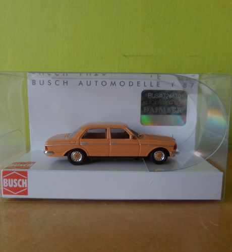 NIEUW ! Busch H0 46871 Mercedes W123
