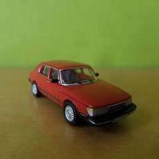 PCX H0 870756 Saab 900 rood