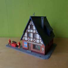 Pola H0 Vakwerkhuis "Fietsen winkel "