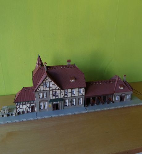 Faller  H0 Landelijk Station Schwarzburg