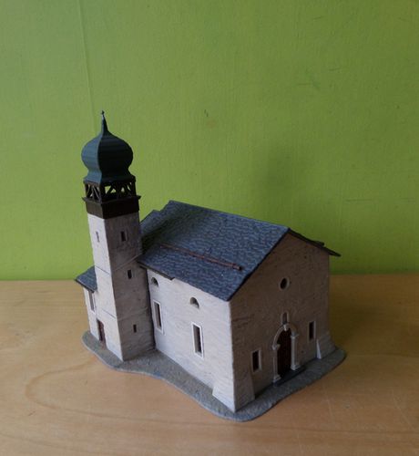 Kibri H0 Zwitserse kerk