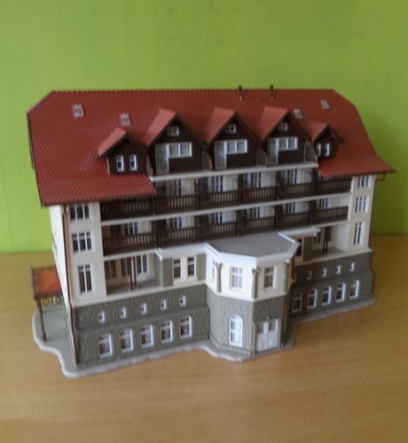 Vollmer H0 Schwarzwald kliniek