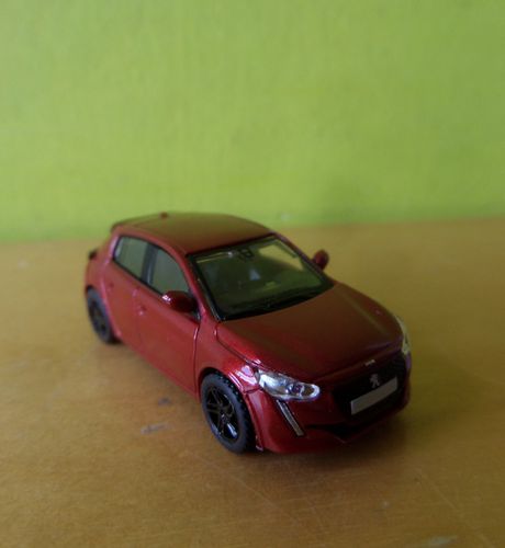 PCX H0 870594 Peugeot 208 II donker rood