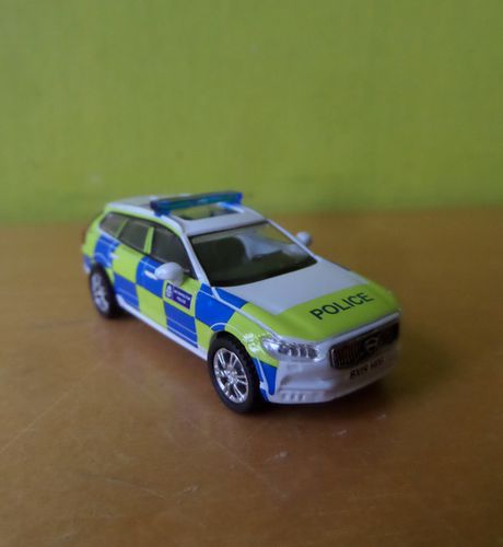 Micro City H0 0022 Volvo V 90  Politie Engeland