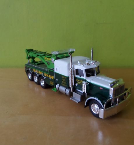 Brekina H0 86279 Peterbilt 359 sleepwagen O Hare