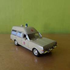 Brekina H0 20672 Opel Record C KTW "Johanniter"