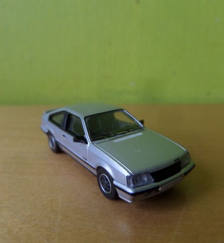 PCX H0 870494 Opel Monza GSE zilver