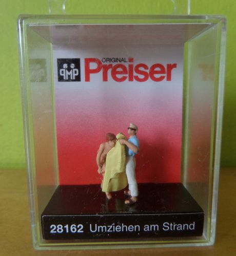 Preiser H0 28162 Omkleden op het strand