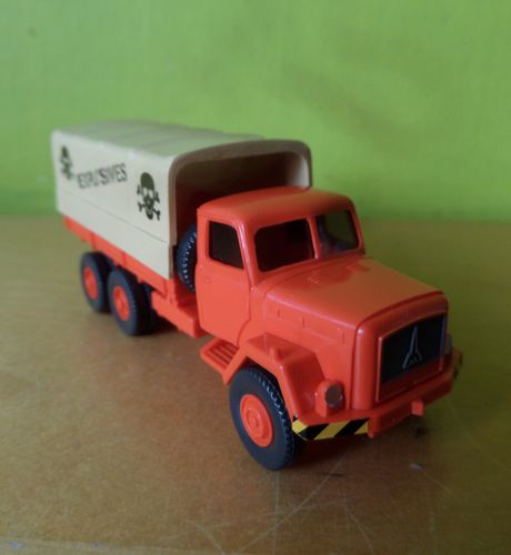 Wiking H0 42701 Magirus  "Explosives "