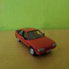 PCX H0 870717 Citroen BX rood