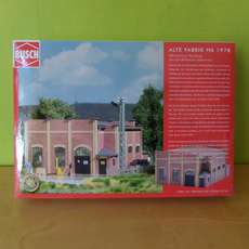 NIEUW ! Busch H0 1978 Oude Fabriek