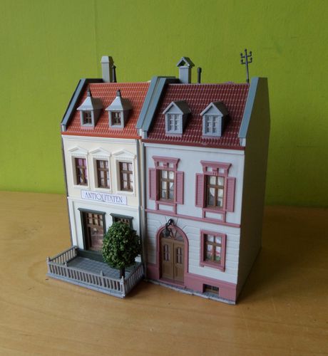 Kibri H0 2 stadshuizen