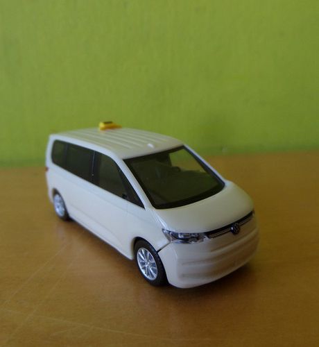 Herpa H0 098977  VW Multivan Taxi