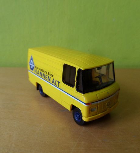 Brekina H0 36855 Mercedes L 406 D "Harald"