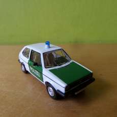PCX H0 871178 Vw Golf Polizei