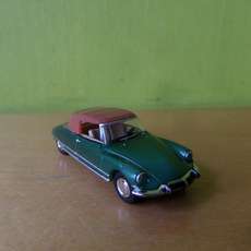 Brekina H0 14238  Citroen DS Cabrio Groen