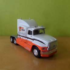 Brekina H0 85907 Ford Aeromax "Hooters"