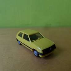 Herpa H0 29032 Budget Opel Corsa  A geel