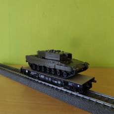 Roco H0 66391 NS wagon met Leopard tank