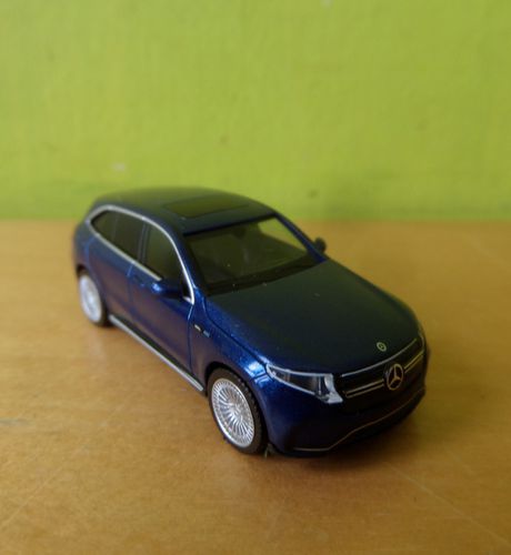 Herpa H0 430715 Mercedes EQC AMG