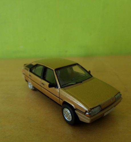 PCX H0 870719 Citroen BX goud