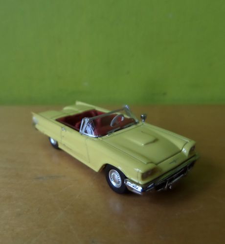 Brekina H0 18206 Ford Thunderbird Cabrio