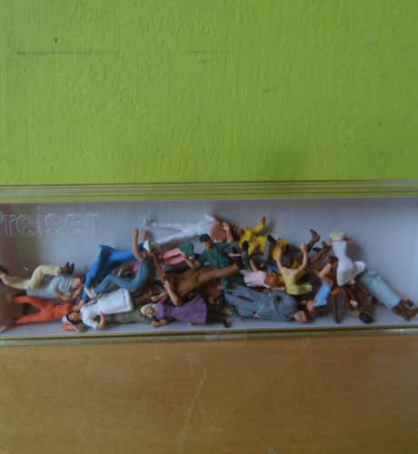 Preiser H0 14414 Volksfeest bezoekers