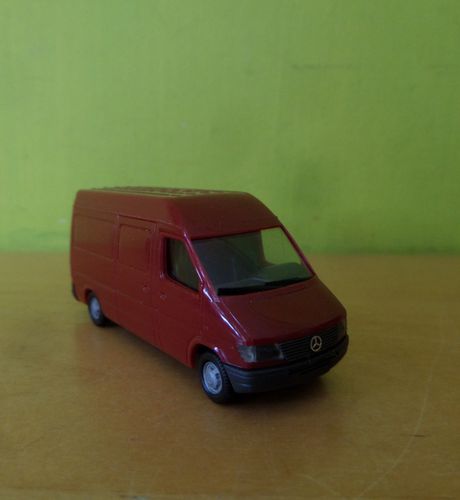Herpa H0  Budget  Mercedes Sprinter