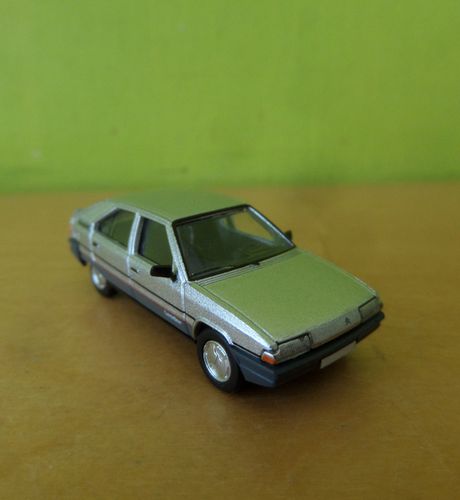 PCX H0 870716 Citroen BX 'Leader' Zilver