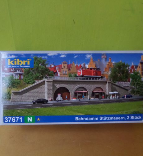 Kibri N 37671 Spoor dam / steun muur