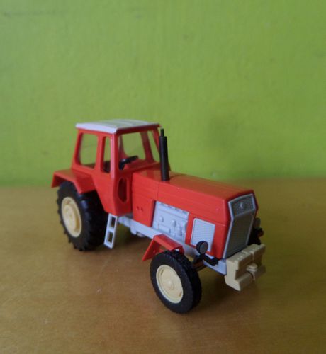 Busch H0 42853 Tractor Fortschritt ZT300