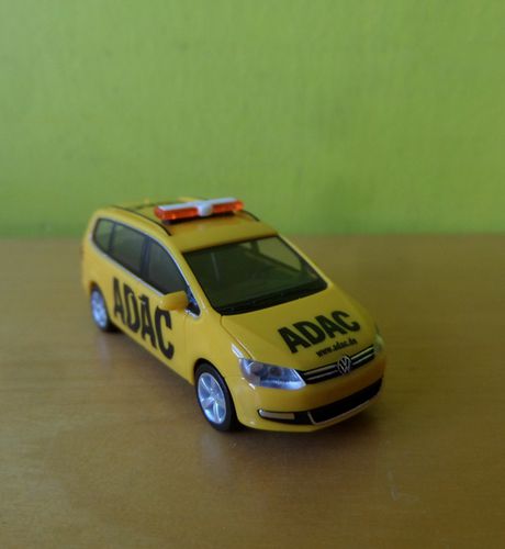 Herpa H0 92524  VW Sharan ADAC