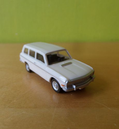 Herpa H0 24495 Audi 60 variant