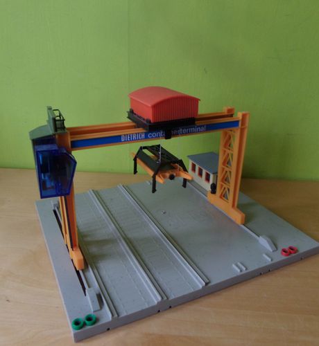 Faller H0 402 Klassieke Container terminal