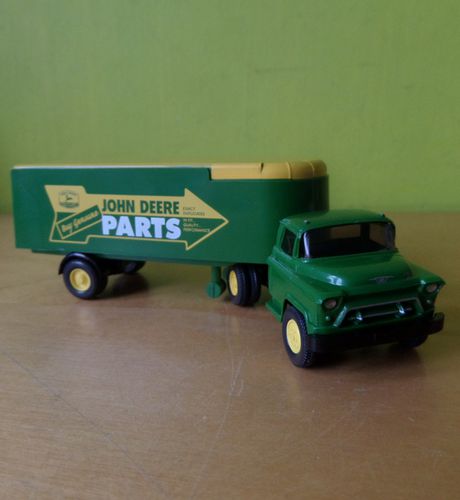 Wiking H0 52103 Chevrolet "John Deere"