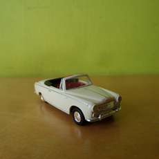 Brekina H0 29163 Peugeot 403 Cabrio wit